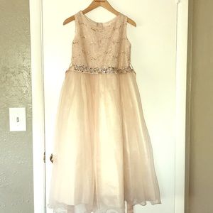 Flower girl dress